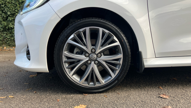 Toyota Yaris 1.5 Hybrid Excel 5dr CVT Hybrid Hatchback